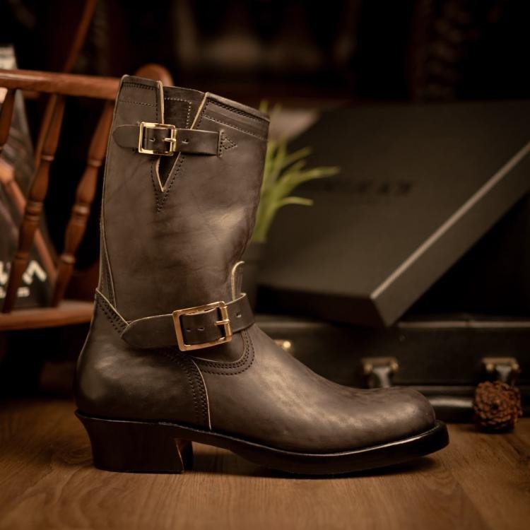 Briselblack 10” Engineer Boots “The Keeper” 3.0   Structured Toe Box